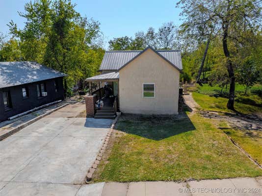 308 W 9TH AVE, BRISTOW, OK 74010 - Image 1