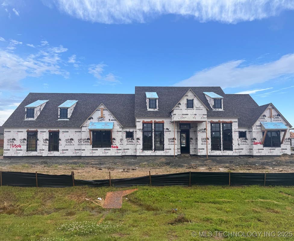 16506 S 1ST WEST AVE  