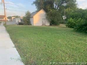 100 N INDIANOLA ST, PRYOR, OK 74361, photo 1 of 9