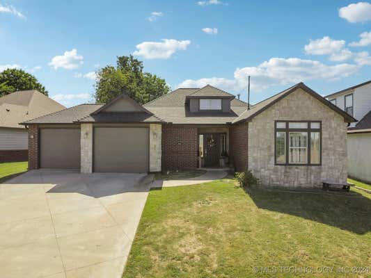 4027 S ROLLING OAKS DR, TULSA, OK 74107 - Image 1