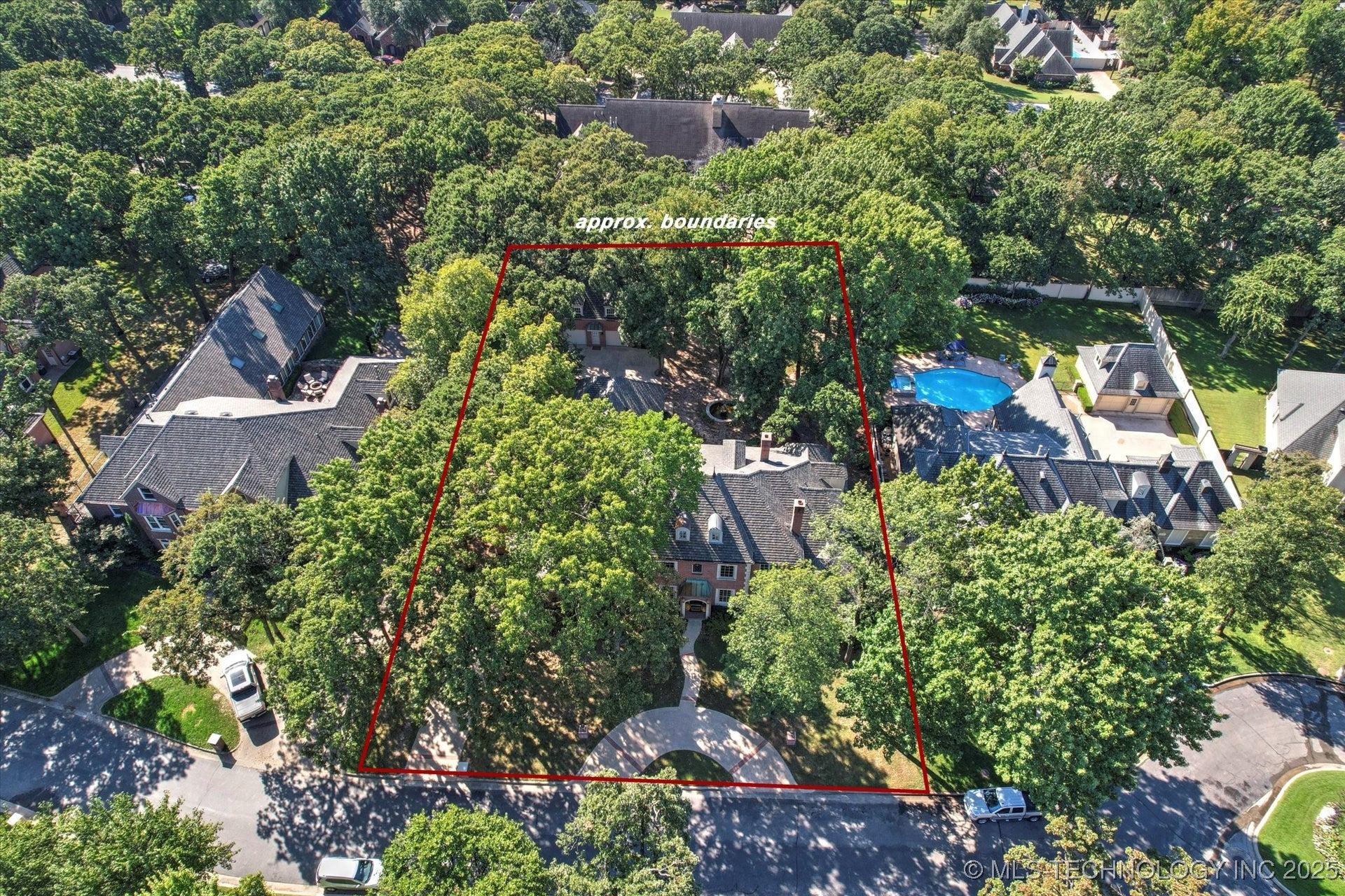 Tulsa, Oklahoma, 74137, United States, 5 Bedrooms Bedrooms, ,7 BathroomsBathrooms,Residential,Active,1954031