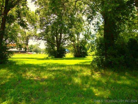 600 E 7TH ST, OKMULGEE, OK 74447 - Image 1