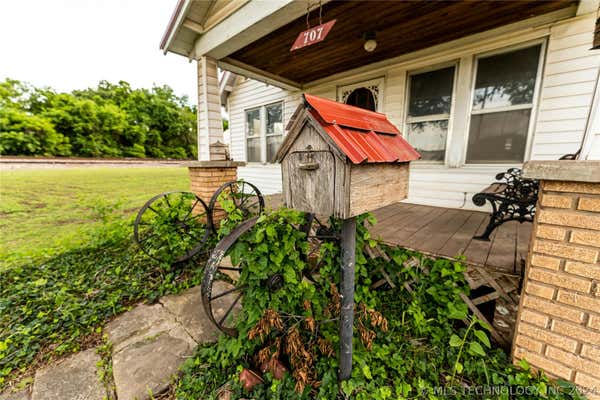 707 KANSAS ST, PAWNEE, OK 74058, photo 5 of 23