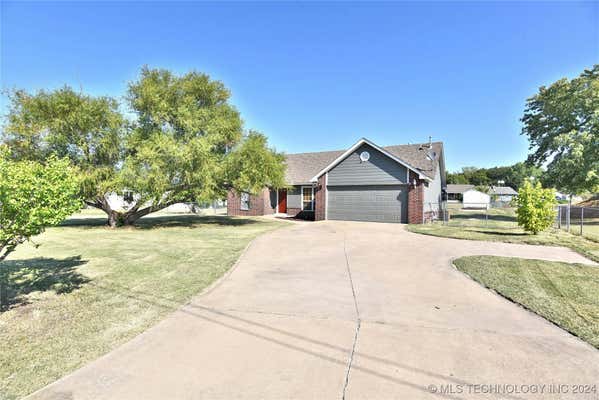 3875 W COUNTRY RD, SKIATOOK, OK 74070 - Image 1