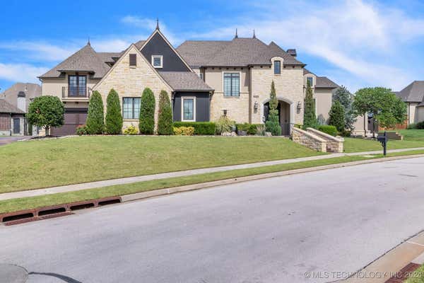 8005 S GUTHRIE AVE, TULSA, OK 74132 - Image 1