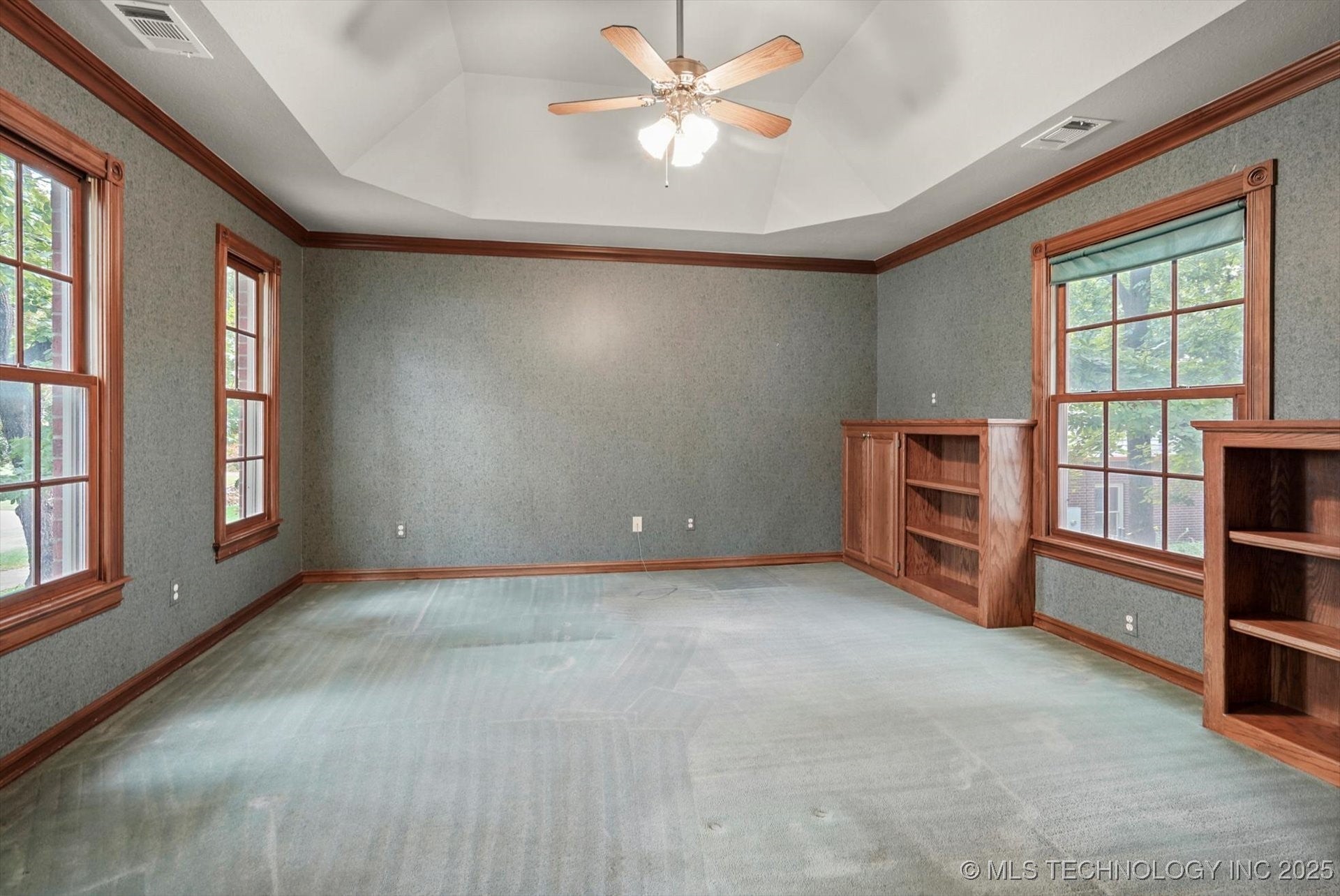 Tulsa, Oklahoma, 74137, United States, 5 Bedrooms Bedrooms, ,7 BathroomsBathrooms,Residential,Active,1954031