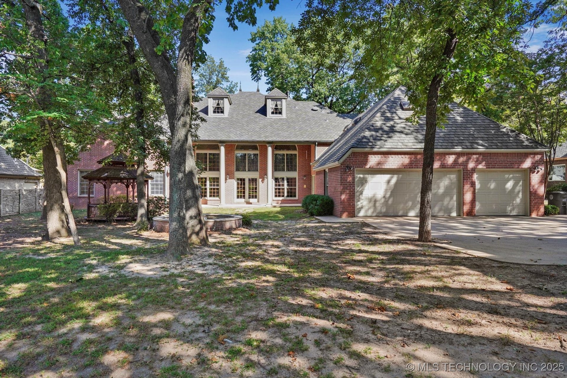 Tulsa, Oklahoma, 74137, United States, 5 Bedrooms Bedrooms, ,7 BathroomsBathrooms,Residential,Active,1954031