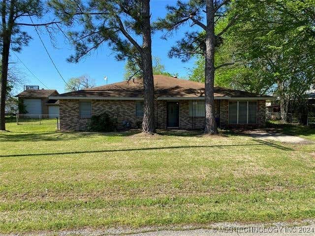 205 W WASHINGTON AVE, CALERA, OK 74730, photo 1 of 33