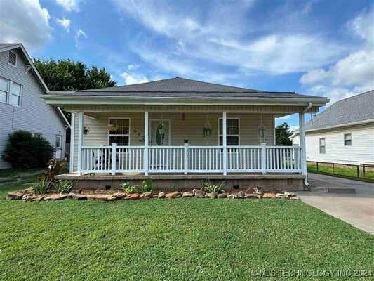 910 E MAPLE ST, CUSHING, OK 74023 - Image 1