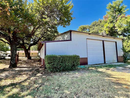 8813 SOLDIER CREEK RD, KINGSTON, OK 73439, photo 2 of 37