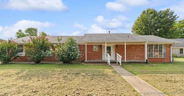 412 COBBLESTONE CT, PRYOR, OK 74361, photo 2 of 28