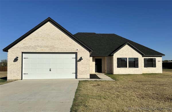 327 WILSON PKWY, DURANT, OK 74701 - Image 1