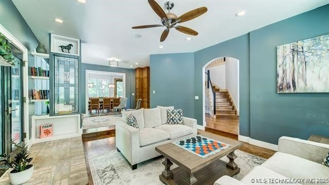 Catoosa, Oklahoma, 74015, United States, 7 Bedrooms Bedrooms, ,6 BathroomsBathrooms,Residential,Active,2003555