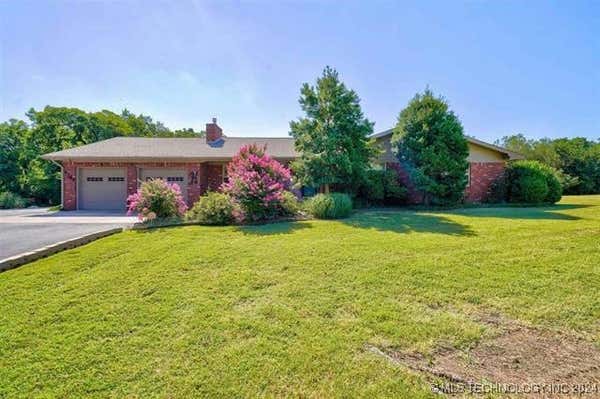 1502 S LINWOOD AVE, CUSHING, OK 74023 - Image 1