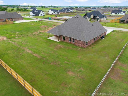 16621 S 2ND EAST PL, GLENPOOL, OK 74033, photo 2 of 50