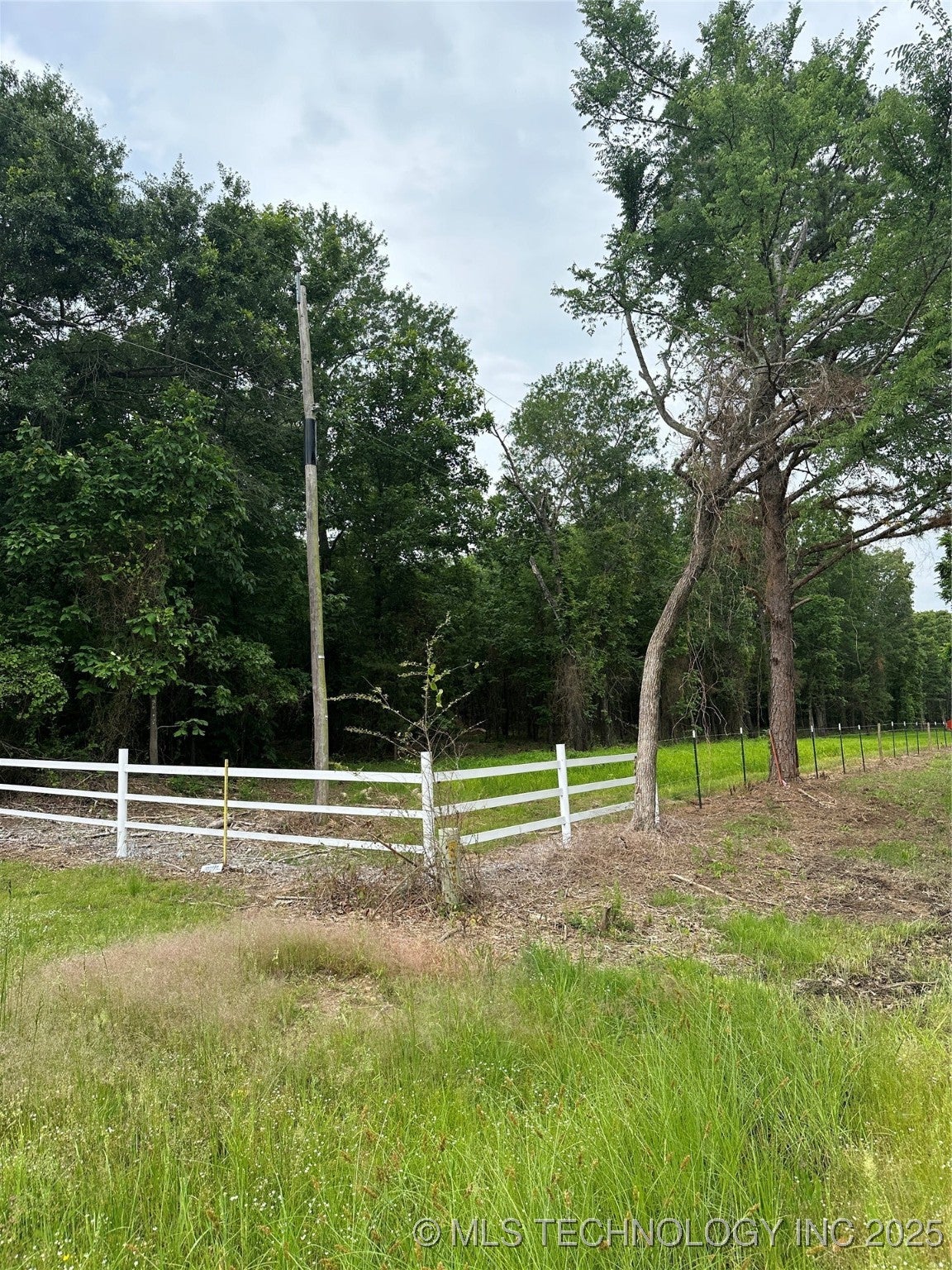 Wister, Oklahoma, 74966, United States, ,3 BathroomsBathrooms,Residential,Active,1843831