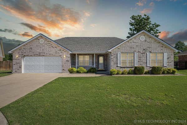 225 SE 15TH CT, PRYOR, OK 74361 - Image 1