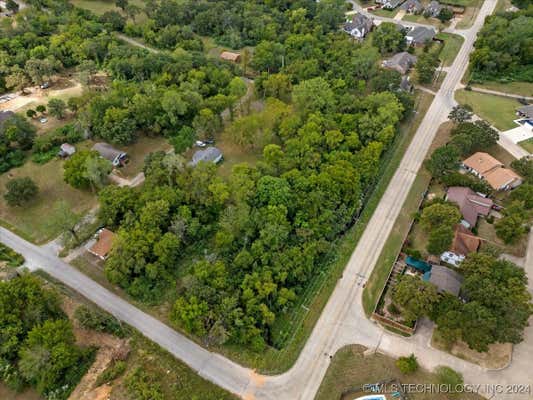 1 N RUBLE ST, SAPULPA, OK 74066, photo 2 of 11