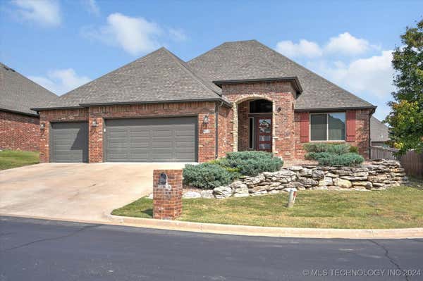 402 COG HILL CT, CLAREMORE, OK 74019 - Image 1