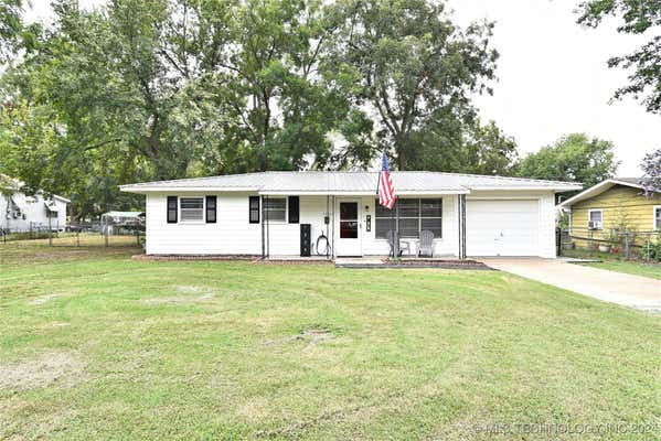 1006 SE 12TH ST, WAGONER, OK 74467 - Image 1