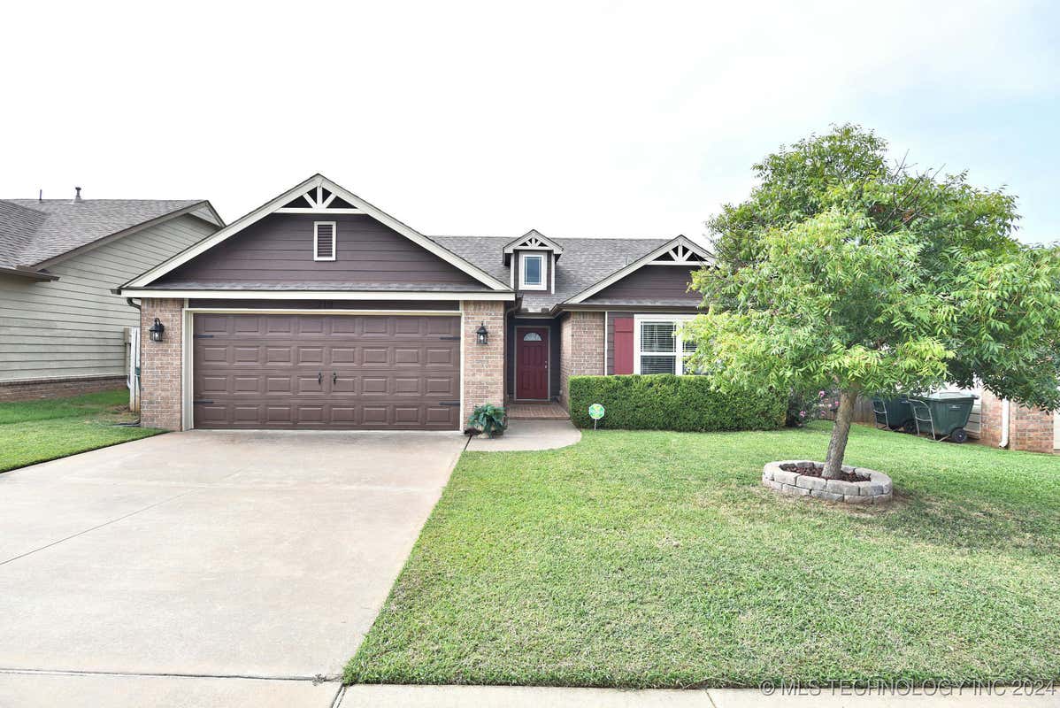 210 W 45TH ST, SAND SPRINGS, OK 74063, photo 1 of 38