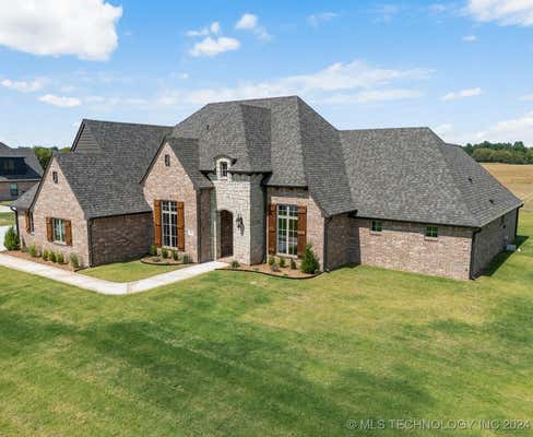 2483 CROSS CREEK DRIVE, OOLOGAH, OK 74053 - Image 1