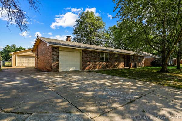 411 W 6TH ST, DEWEY, OK 74029 - Image 1