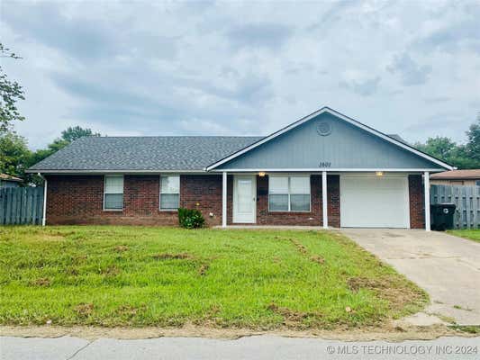 1601 S CREEK AVE, OKMULGEE, OK 74447 - Image 1