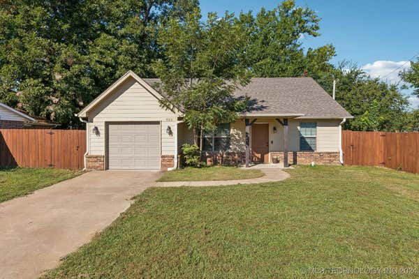 923 N SUMMER TREE DR, ADA, OK 74820 - Image 1