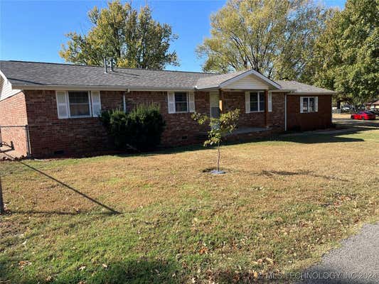 924 W PARK AVE, CHECOTAH, OK 74426 - Image 1