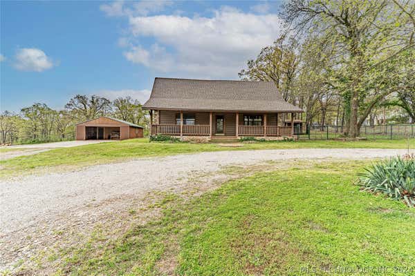 1376 SKYLINE DR, PAWHUSKA, OK 74056 - Image 1