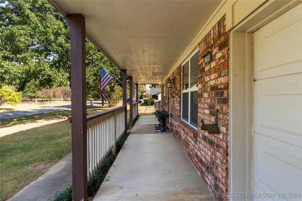 12806 E 134TH ST S, BROKEN ARROW, OK 74011, photo 5 of 47