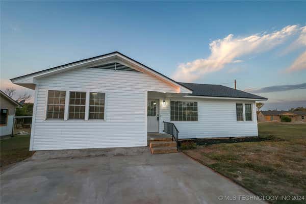 16 E NORMA AVE, SULPHUR, OK 73086 - Image 1