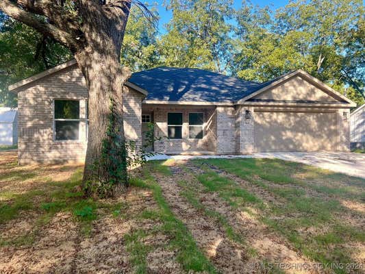 705 S OHIO ST, TISHOMINGO, OK 73460 - Image 1