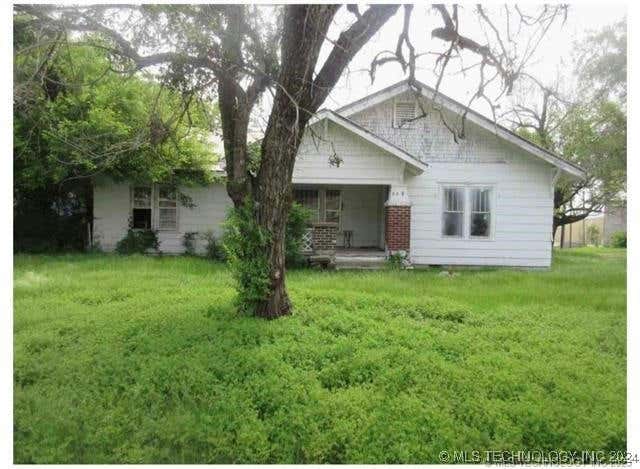 202 N 2ND ST, OKEMAH, OK 74859, photo 1 of 5