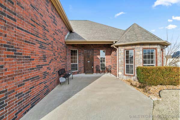 6235 E 144TH ST N, COLLINSVILLE, OK 74021, photo 3 of 39