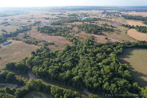 000 COUNTY ROAD, DAVIS, OK 73030 - Image 1