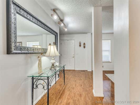 3214 E 77TH PL, TULSA, OK 74136, photo 3 of 88