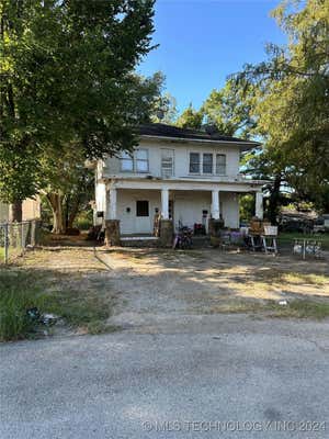 704 E 12TH ST, OKMULGEE, OK 74447 - Image 1