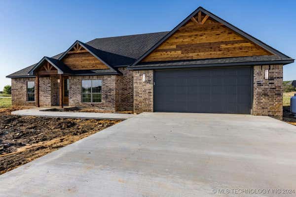 153 MAPLE LEAF DR, DURANT, OK 74701 - Image 1