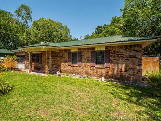 1010 POPLAR AVE, HARTSHORNE, OK 74547 - Image 1