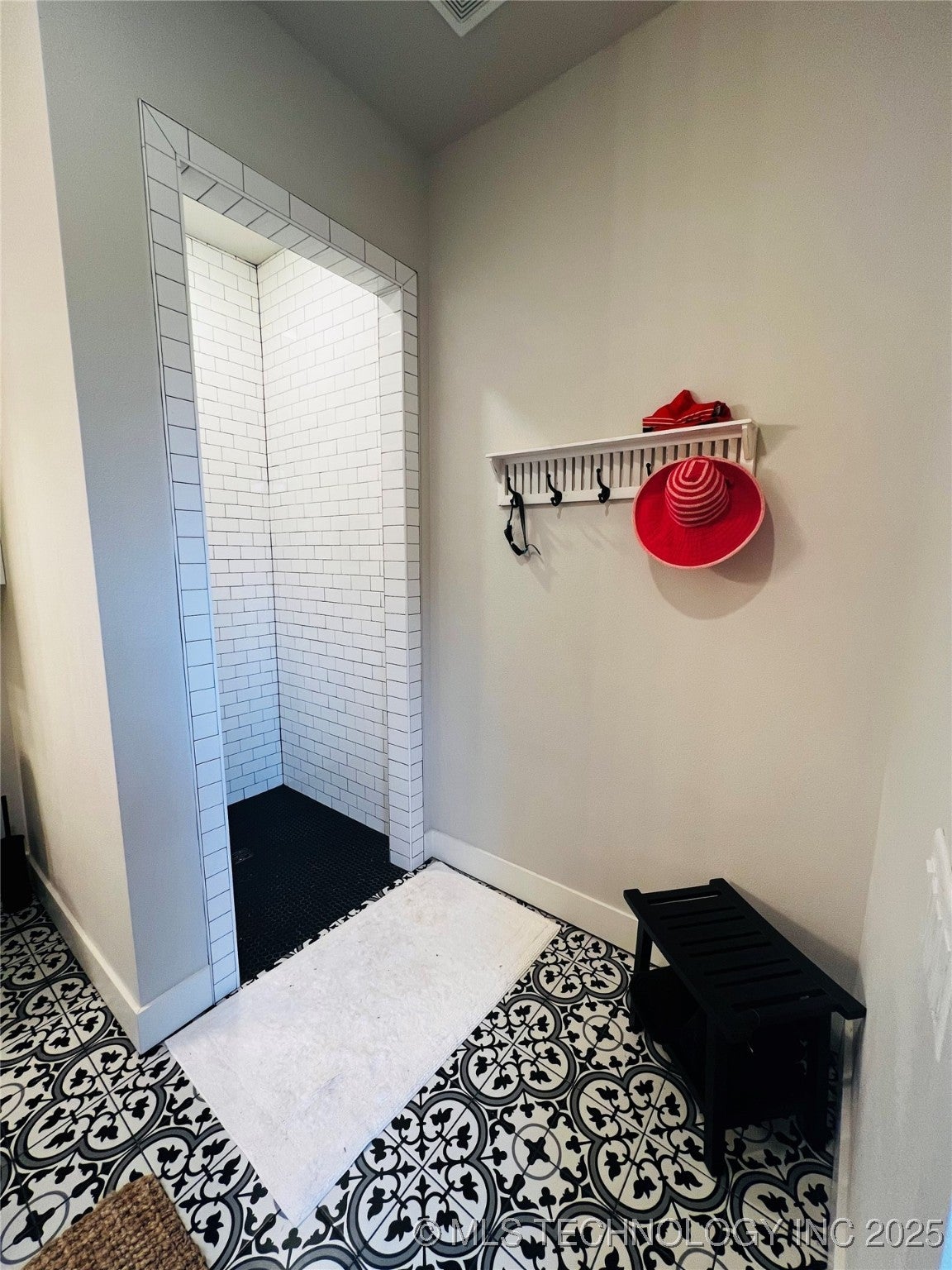 Muskogee, Oklahoma, 74403, United States, 4 Bedrooms Bedrooms, ,6 BathroomsBathrooms,Residential,Active,1945479