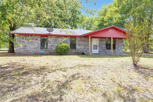 805 W 1ST ST, HUGO, OK 74743, photo 2 of 27