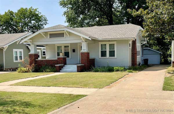 1525 S DEWEY AVE, BARTLESVILLE, OK 74003 - Image 1