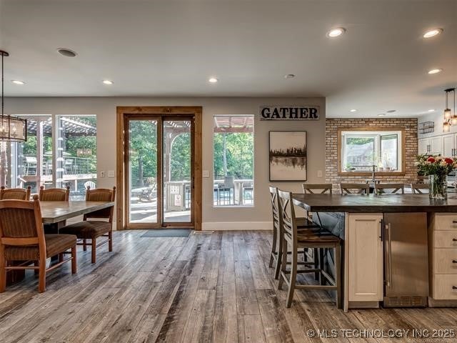 Catoosa, Oklahoma, 74015, United States, 7 Bedrooms Bedrooms, ,6 BathroomsBathrooms,Residential,Active,2003555