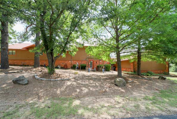 727 N CEDAR POINT DR, CLEVELAND, OK 74020 - Image 1