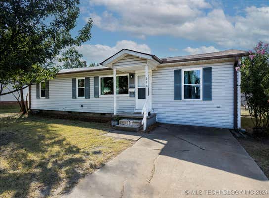 310 E MAPLE ST, SKIATOOK, OK 74070 - Image 1