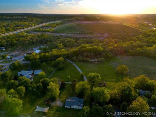 10401 S 33RD WEST AVE, JENKS, OK 74037 - Image 1