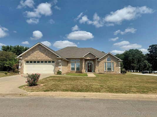 1425 PERSIMMON ST, STILWELL, OK 74960 - Image 1