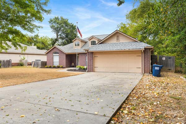 18141 WOODCREST LN, CATOOSA, OK 74015 - Image 1